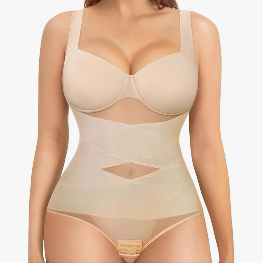 Nebility/Shapewear Bodysuit for Women/Built in Bra/Size: 2XL